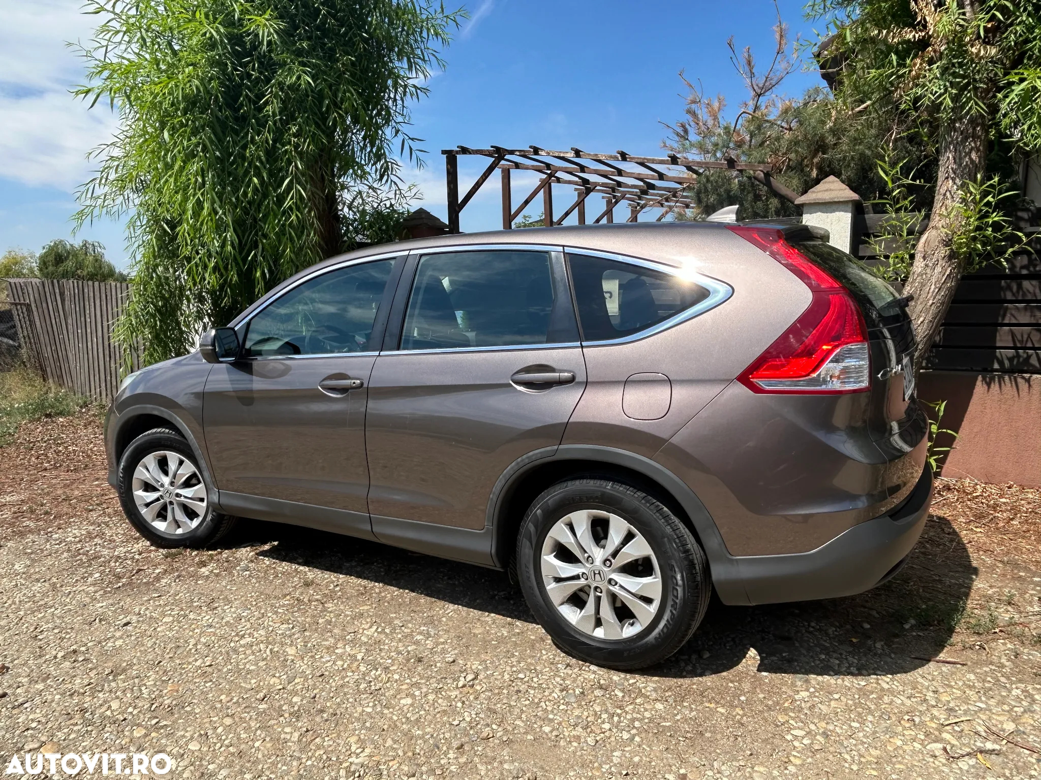 Honda CR-V 2.0 M/T 4WD Elegance - 2