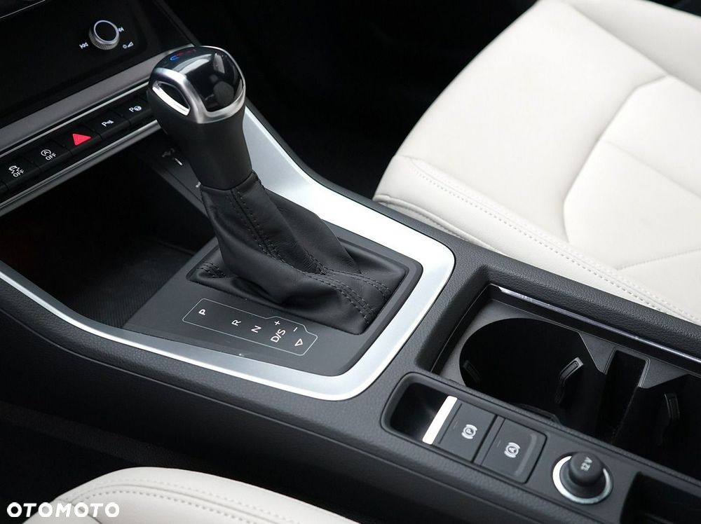 Audi Q3 - 21