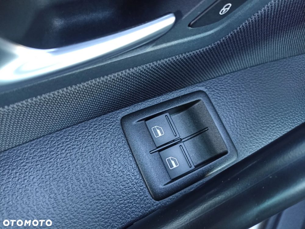 Volkswagen Scirocco 2.0 TDI - 25