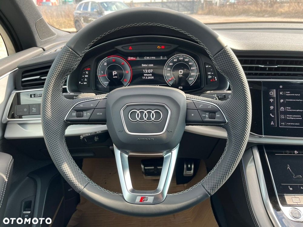 Audi Q7 - 12