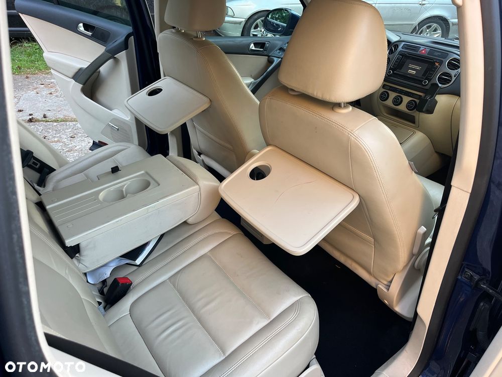 Volkswagen Tiguan - 12