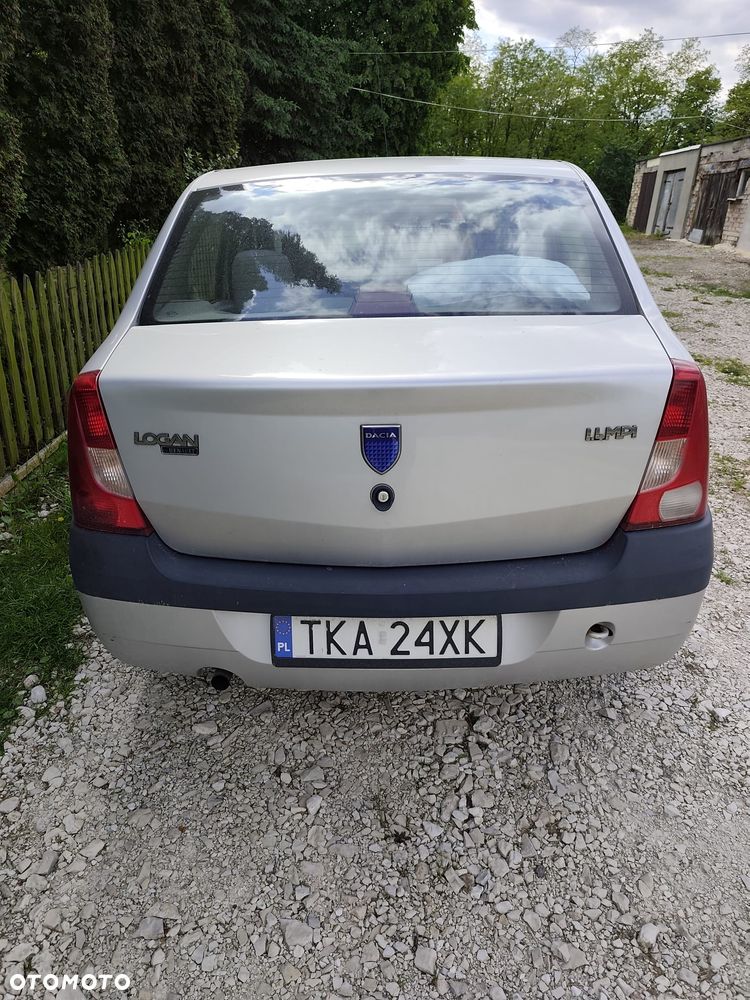 Dacia Logan - 11