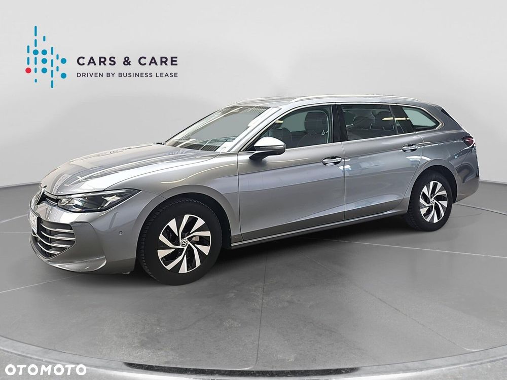 Volkswagen Passat - 28
