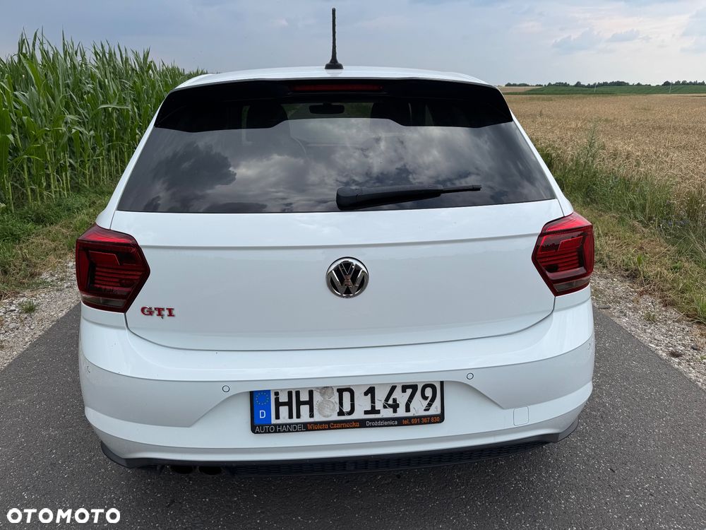 Volkswagen Polo 2.0 TSI DSG GTI - 15