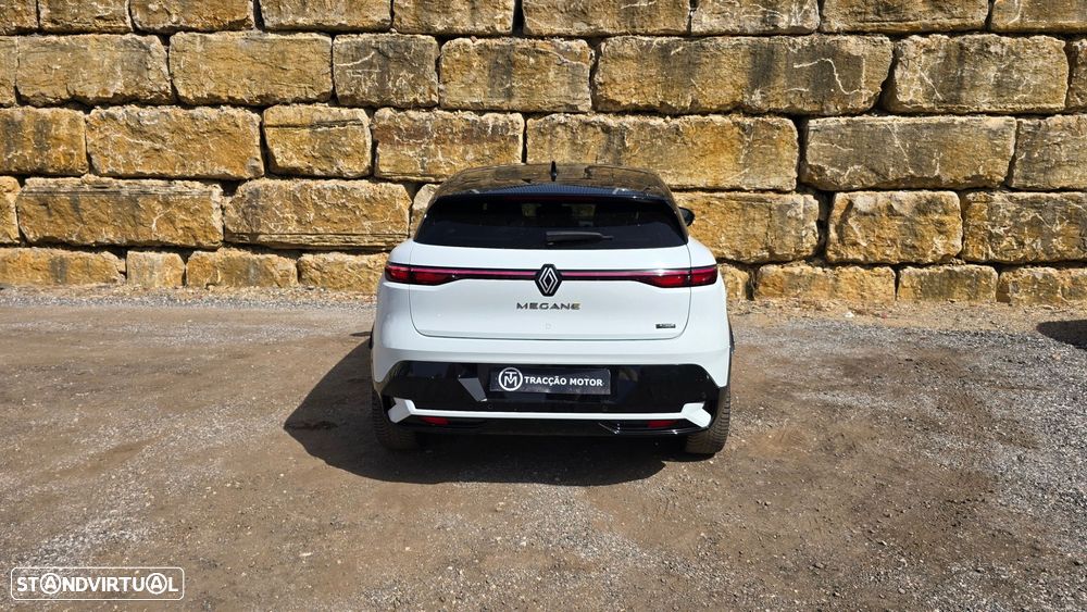 Renault Mégane E-Tech - 5