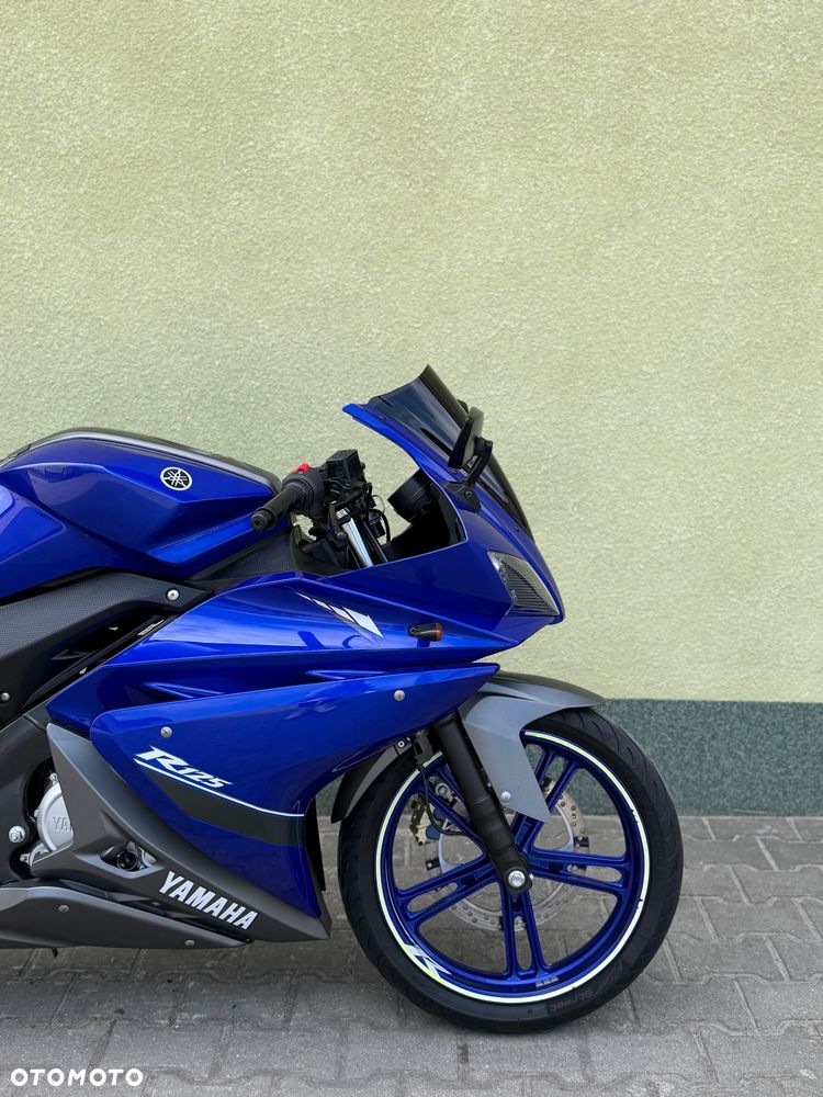 Yamaha YZF - 6