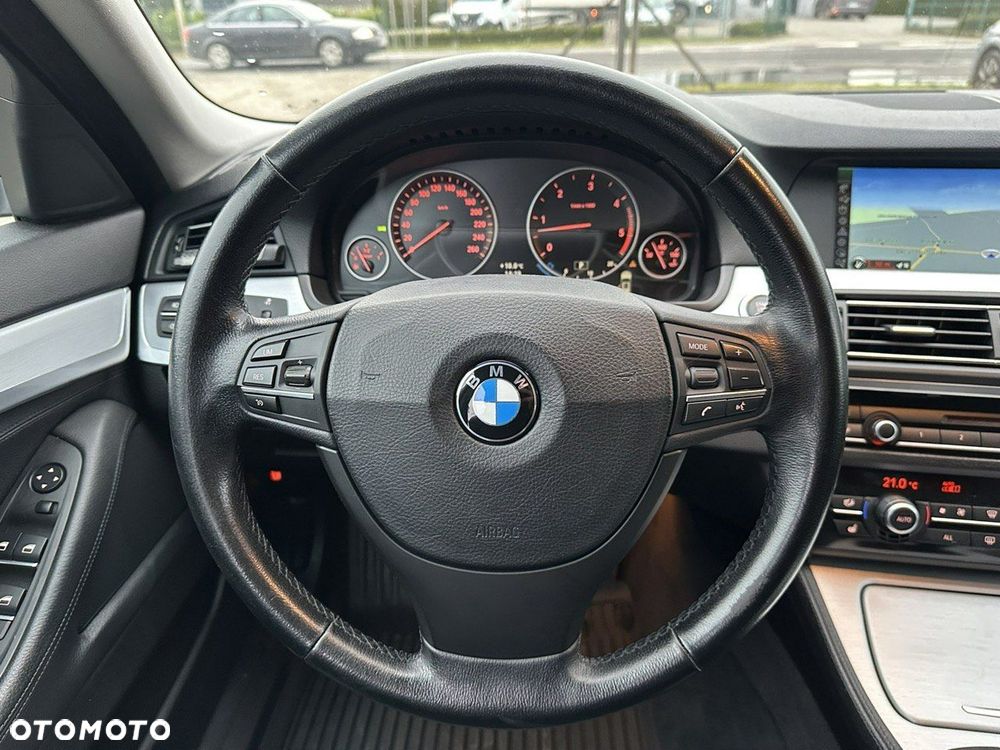 BMW Seria 5 - 15