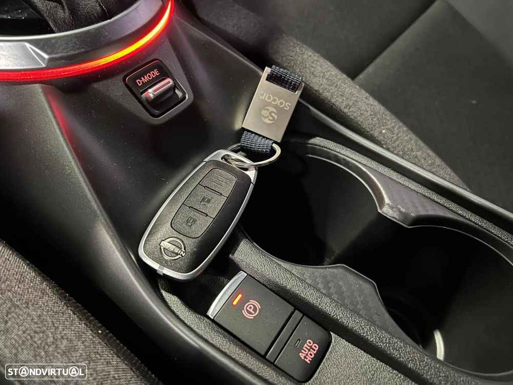 Nissan Juke 1.0 DIG-T N-Connecta NAV. DCT - 30