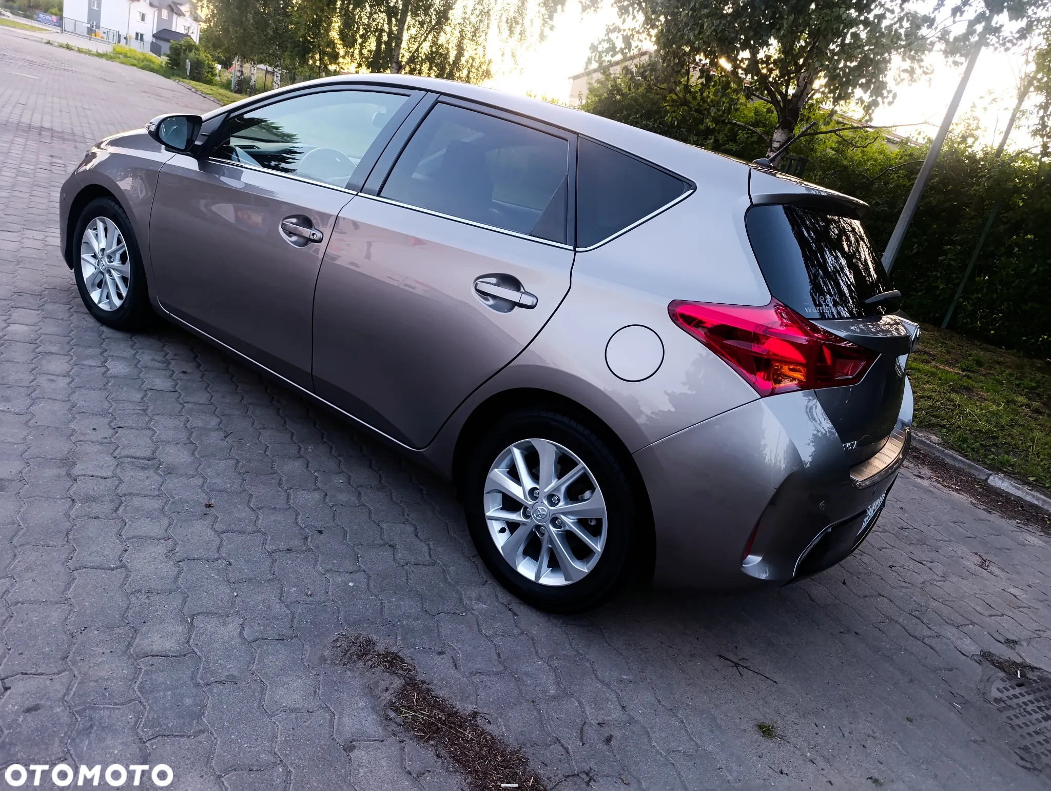 Toyota Auris 1.6 Valvematic Multidrive S Executive - 5