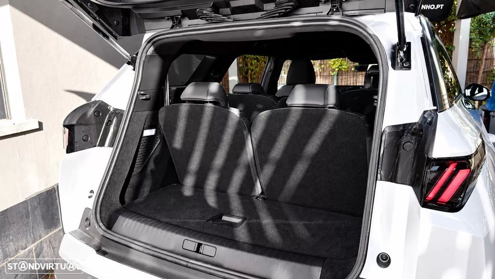 Peugeot E-5008 73 kWh Allure - 10