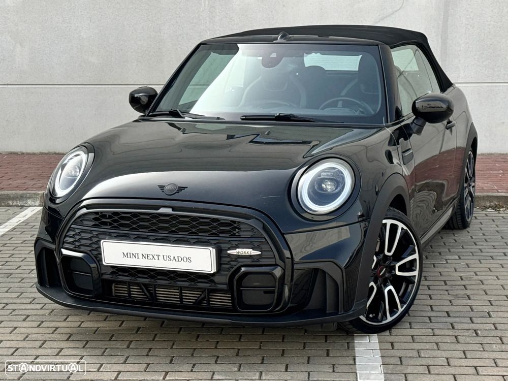 MINI Cabrio Cooper Premium JCW Auto - 2