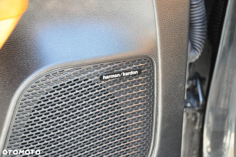 Chrysler Pacifica - 31