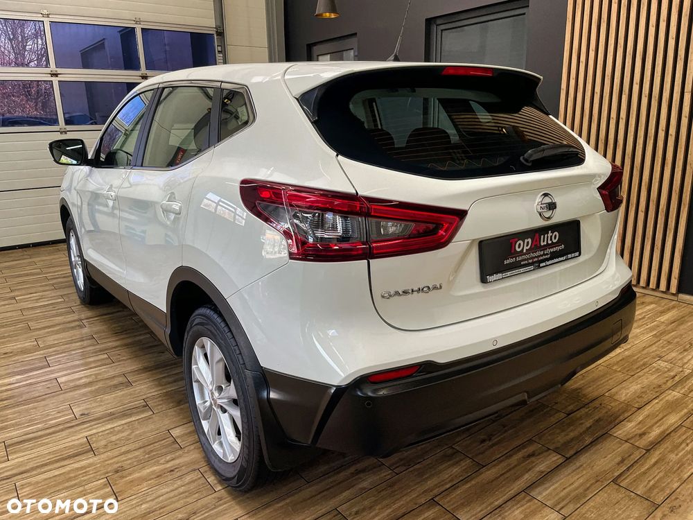 Nissan Qashqai 1.5 dCi N-Connecta - 10