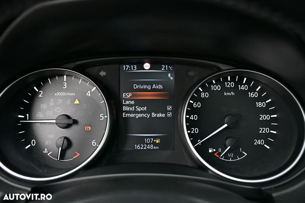 Nissan Qashqai 1.5 DCI TEKNA+ - 33