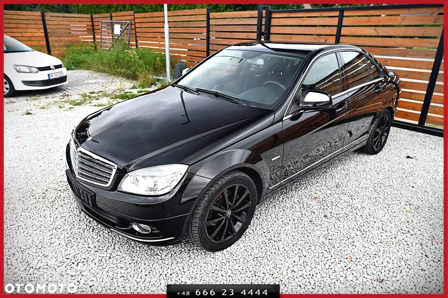 Mercedes-Benz Klasa C 180 CGI BlueEff Elegance - 5