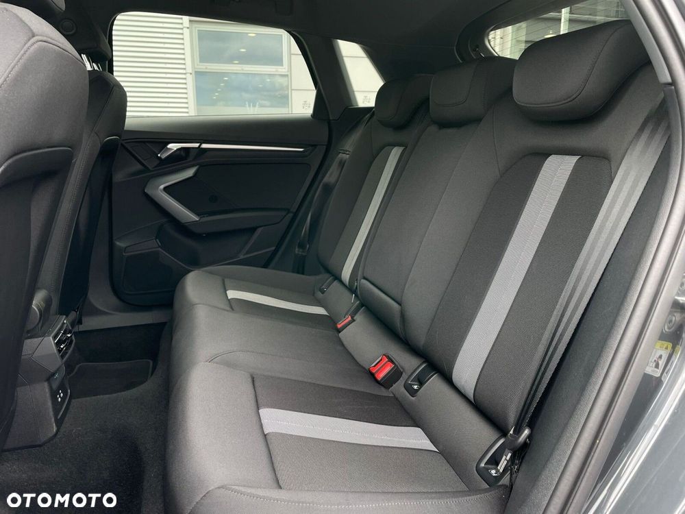 Audi A3 Allstreet - 13