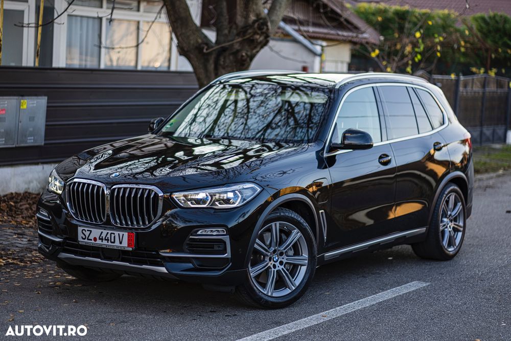 BMW X5 xDrive45e xLine - 1