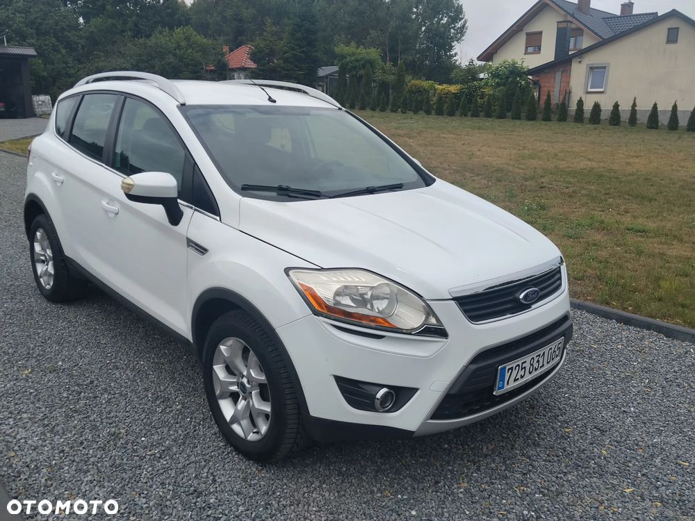 Ford Kuga 2.5 Titanium - 1