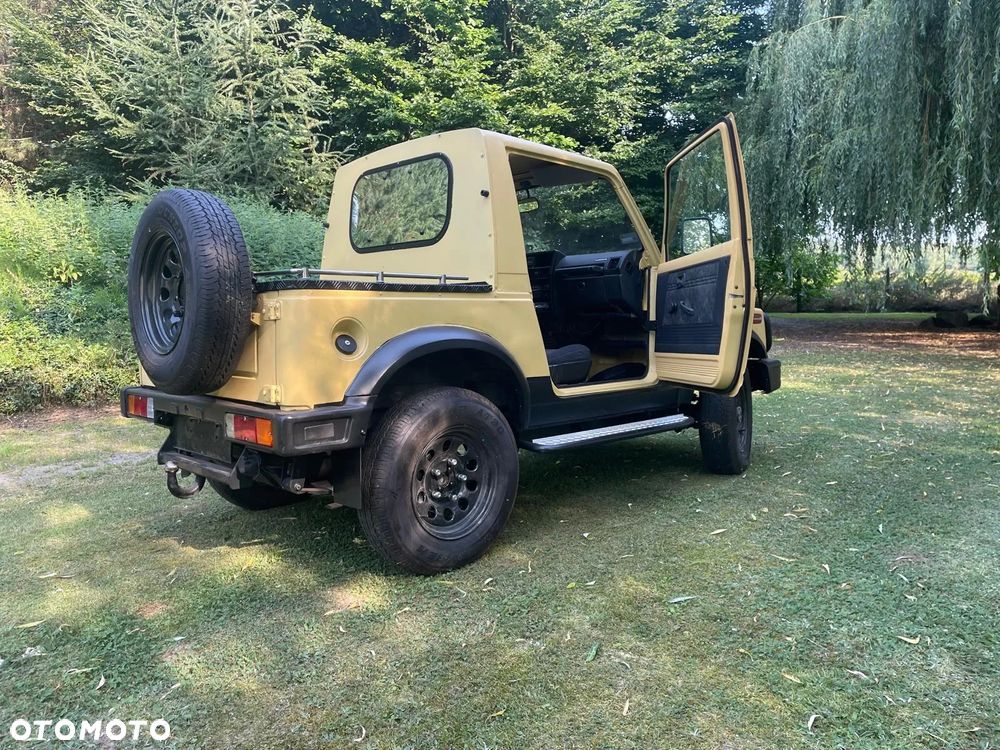 Suzuki Samurai - 4