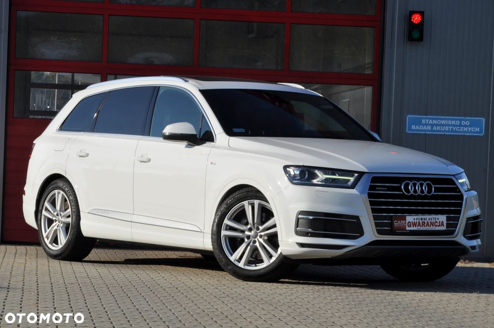 Audi Q7 - 7