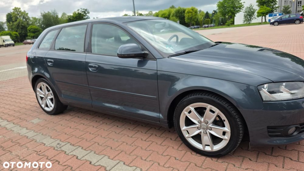 Audi A3 Sportback 1.6 TDI DPF Ambition - 29