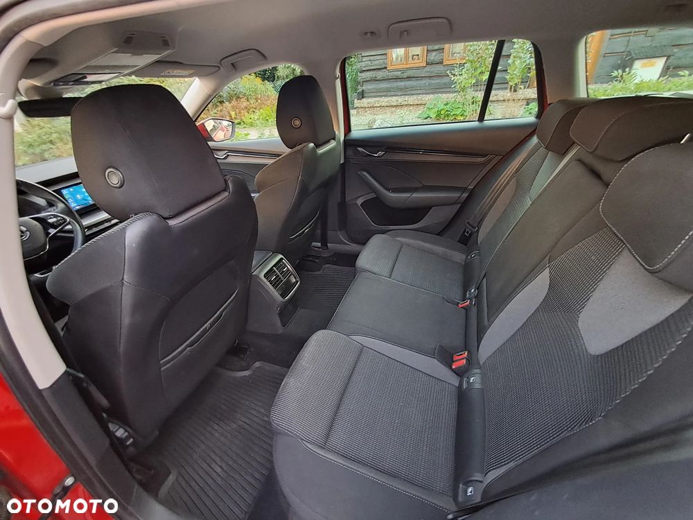 Skoda Octavia 1.5 TSI ACT Active - 21