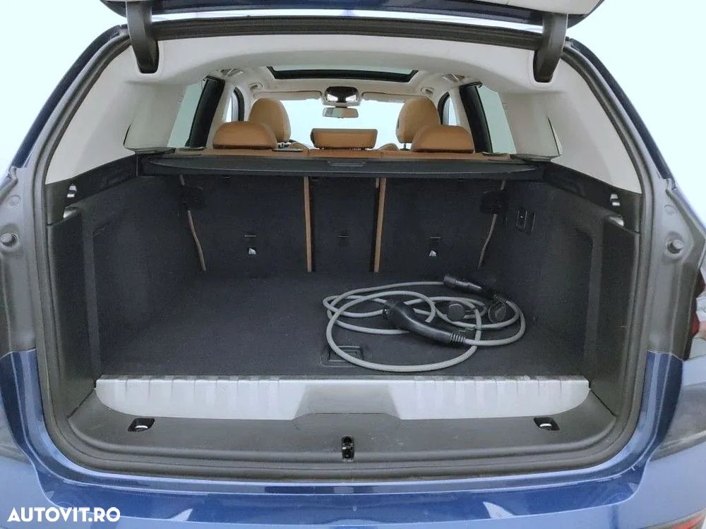 BMW X3 xDrive30e AT PHEV - 16
