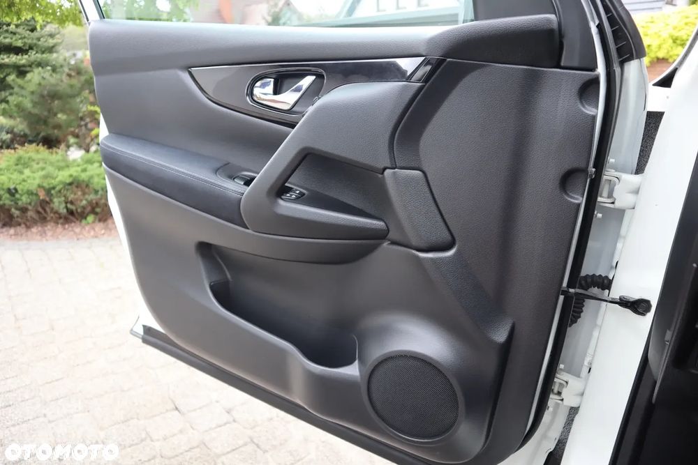 Nissan Qashqai 1.6 dCi 4x4 Acenta S&S - 22