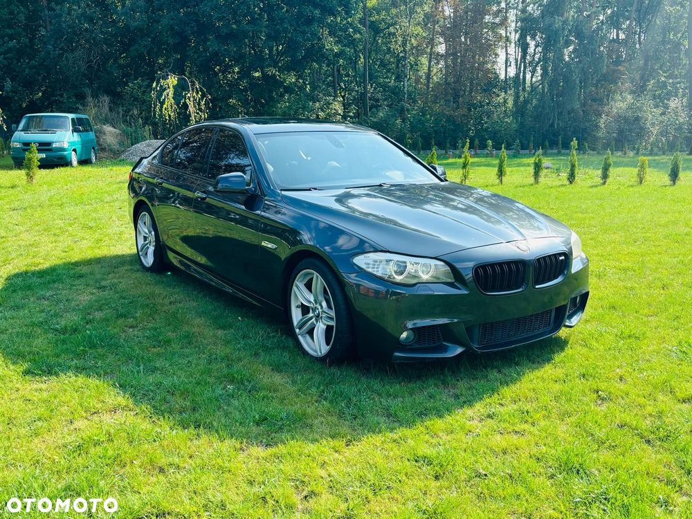 BMW Seria 5 535i Sport-Aut Luxury Line - 7