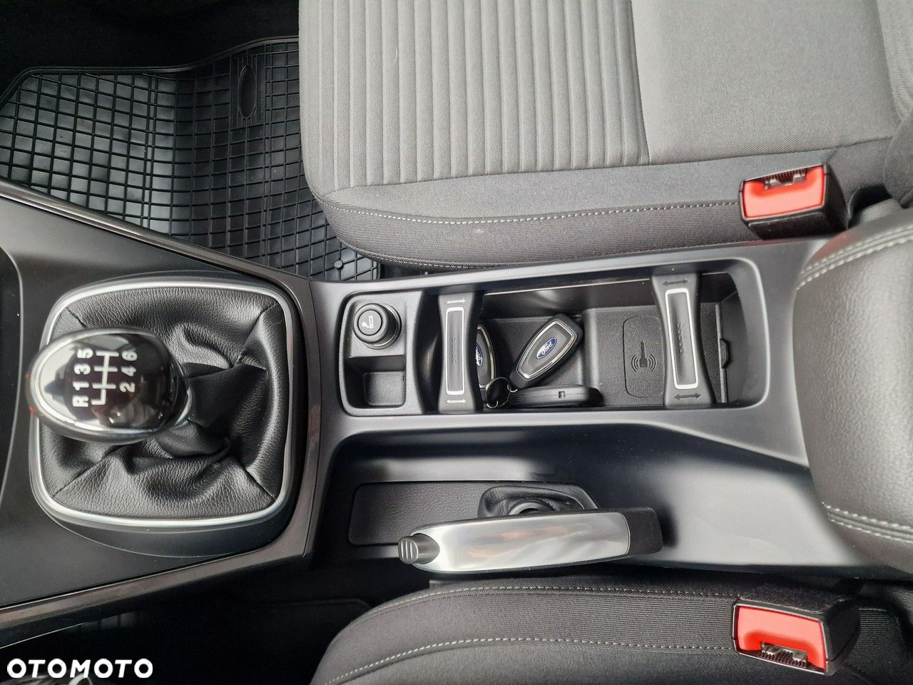 Ford C-MAX 1.5 EcoBoost Start-Stop-System Titanium - 28