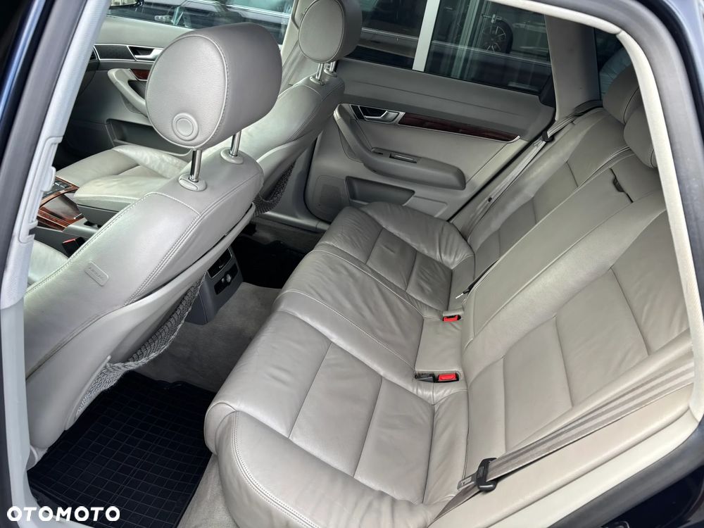 Audi A6 Avant 3.0 TDI Quattro Tiptronic - 12
