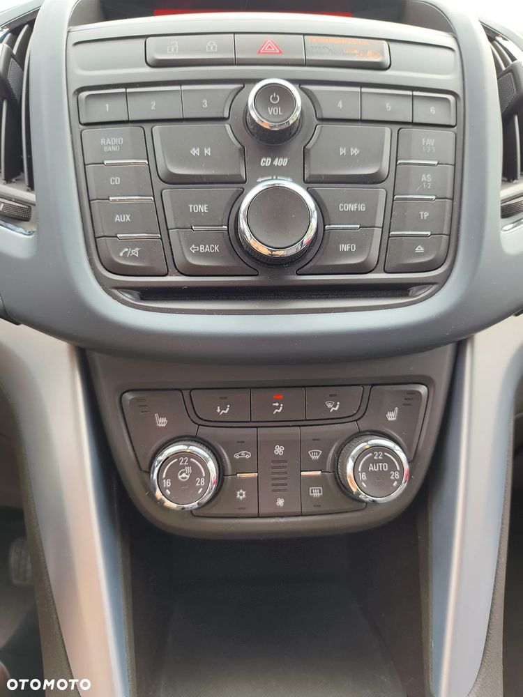 Opel Zafira - 22