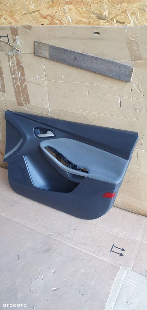 Tapicerka boczek drzwi prawy przód Ford Focus MK3 5D - 3