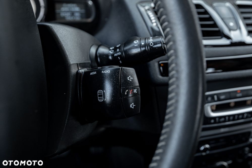 Renault Megane ENERGY TCe 115 Start & Stop Bose Edition - 37