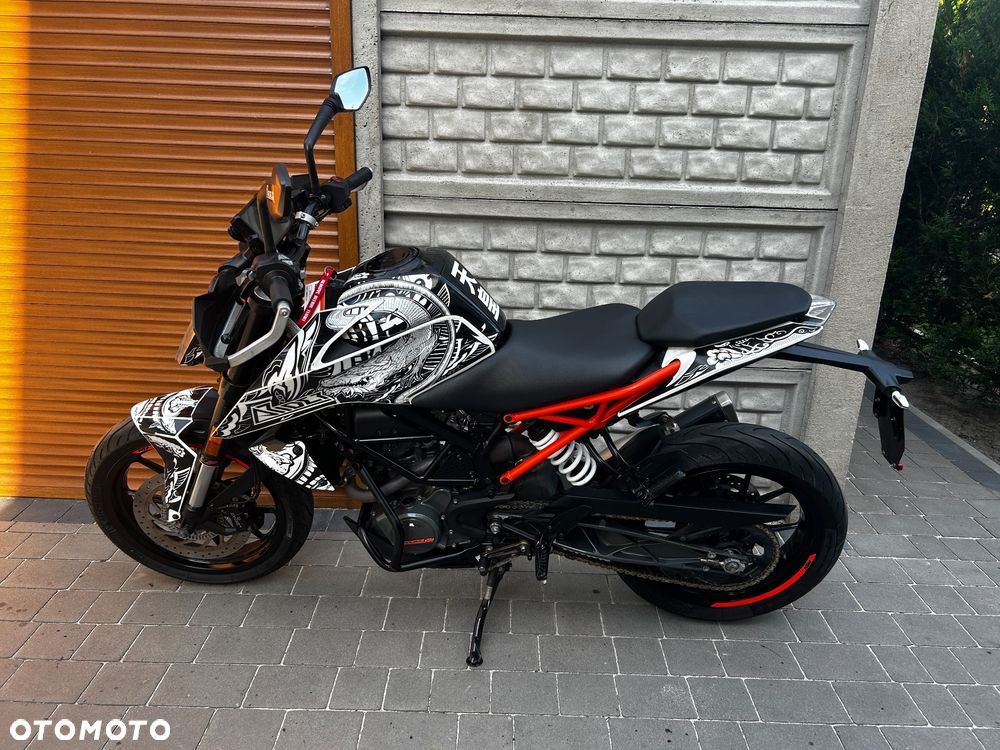 KTM Duke 125 - 17