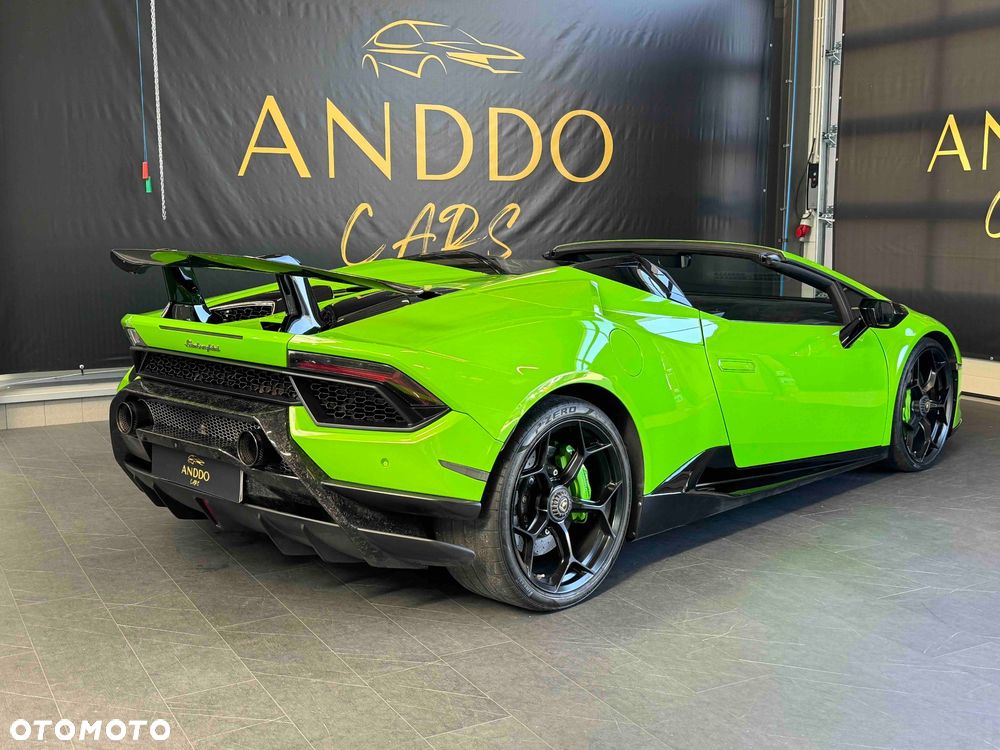 Lamborghini Huracan Performante - 12