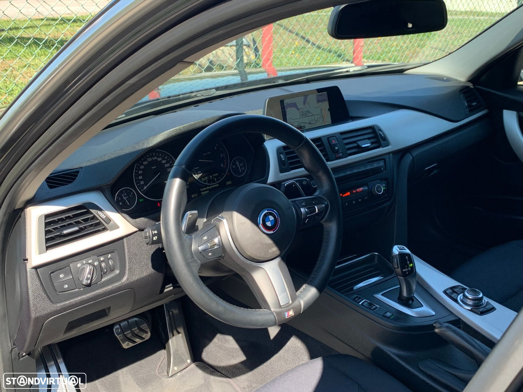 BMW 320 d Touring Auto Pack M - 9