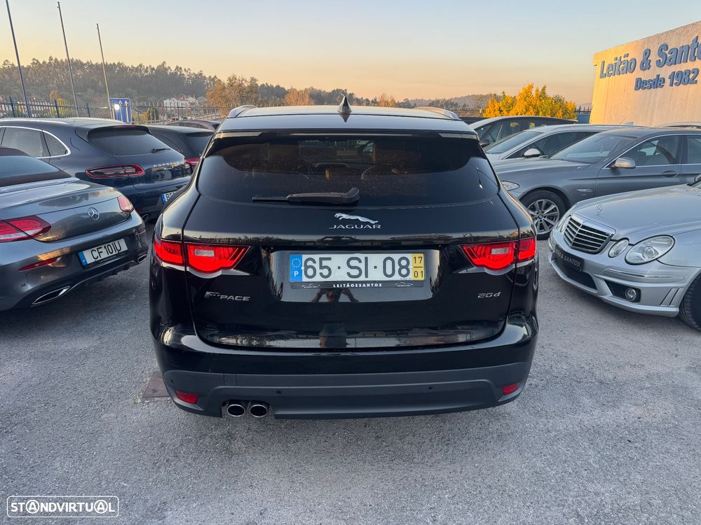 Jaguar F-Pace 2.0 i4D Prestige AWD - 44