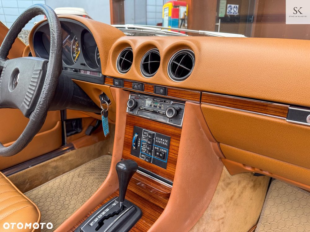 Mercedes-Benz SL - 19