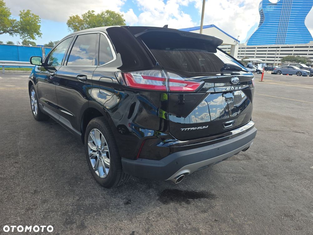 Ford Edge 2.0 EcoBlue Bi-Turbo 4x4 Titanium - 4