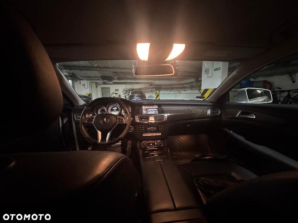 Mercedes-Benz CLS 350 CDI DPF 4Matic BlueEFFICIENCY 7G-TRONIC - 11