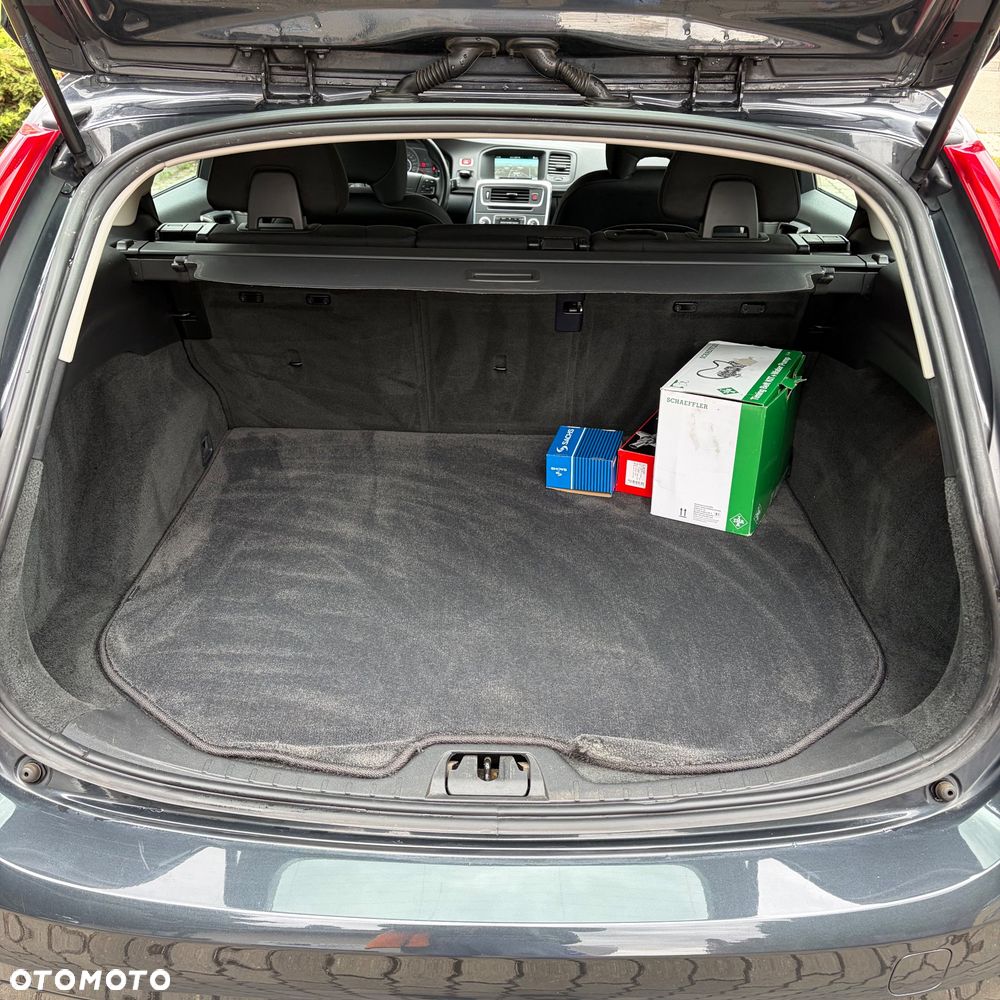Volvo V60 D4 Business Edition - 20