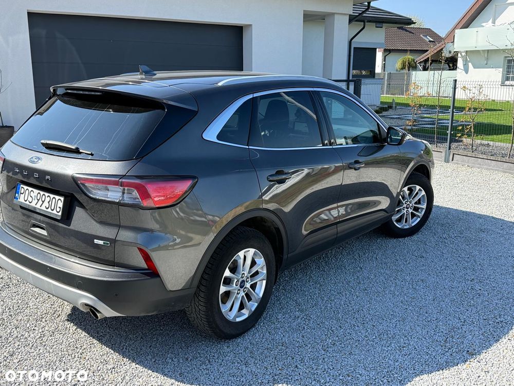 Ford Kuga 2.0 EcoBlue Hybrid TITANIUM - 4