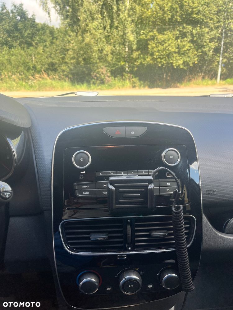 Renault Clio 0.9 TCe Alize - 10