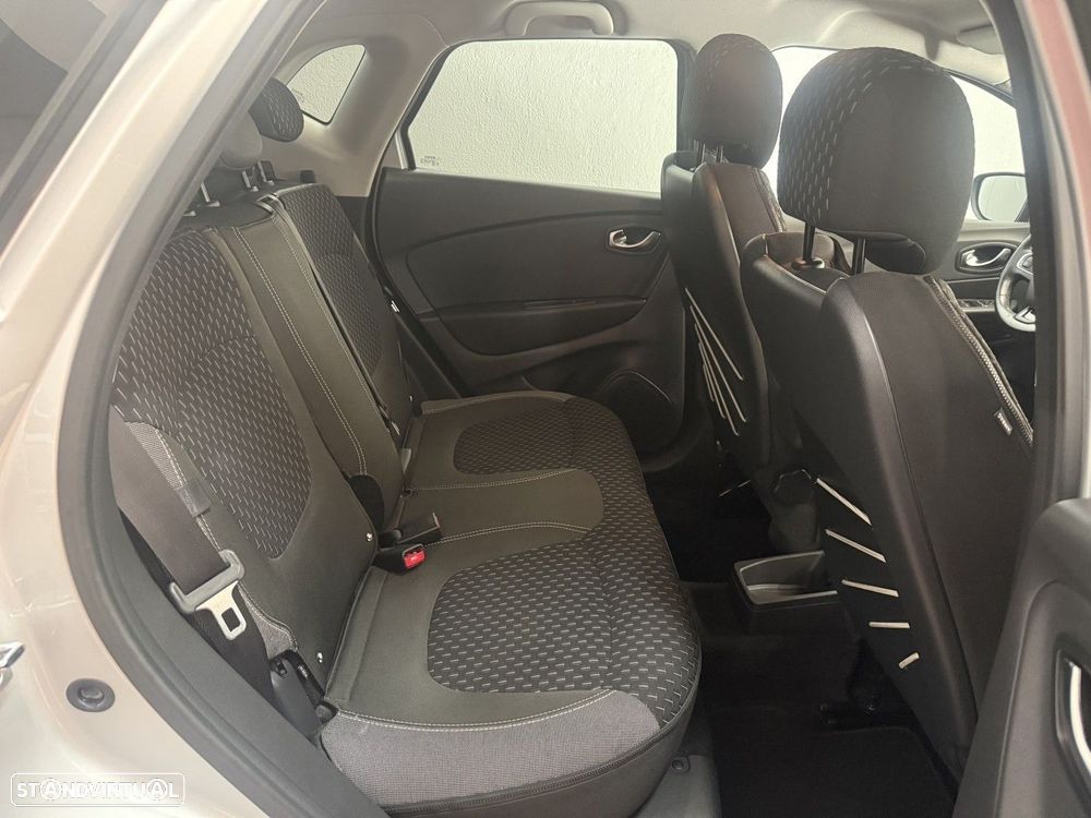 Renault Captur 0.9 TCE Exclusive - 8
