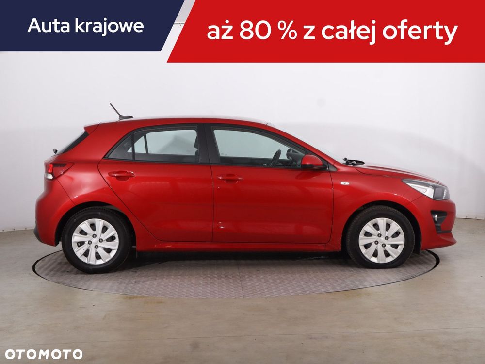 Kia Rio - 8