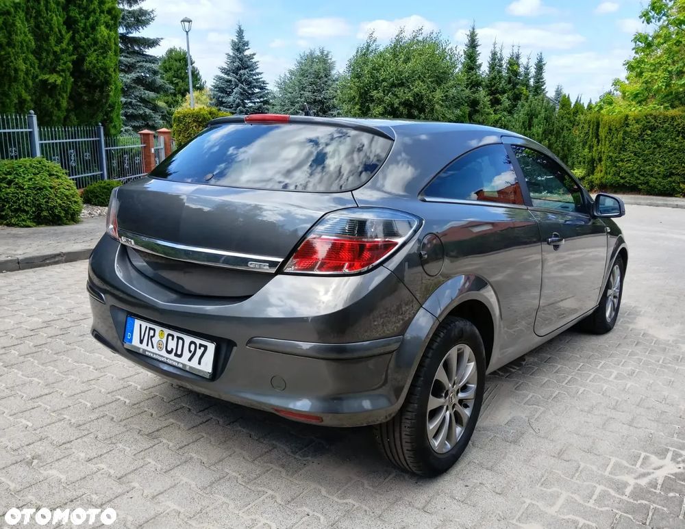 Opel Astra 1.6 Edition 111 Jahre - 4