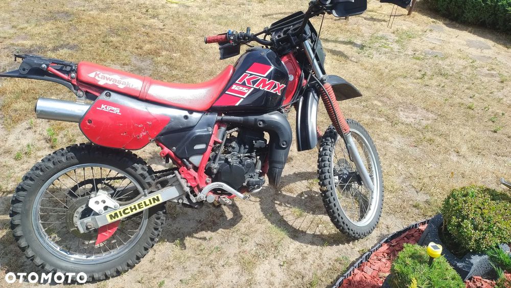 Kawasaki KLR - 12