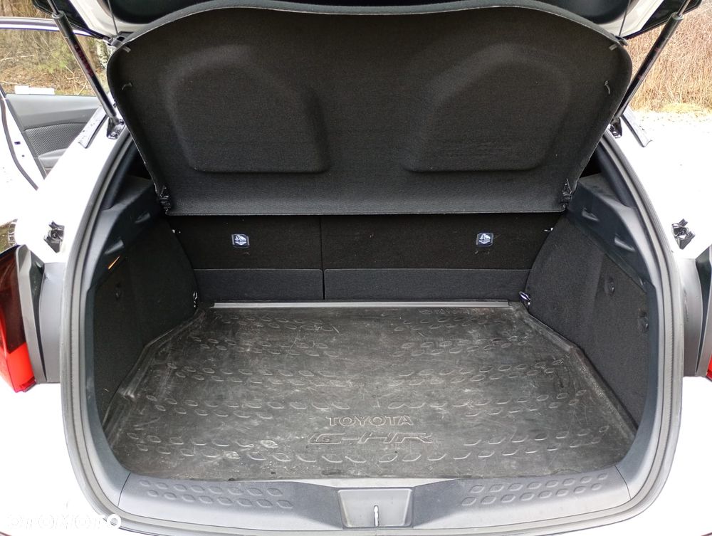 Toyota C-HR 2.0 Hybrid GR Sport - 9