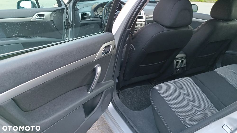 Peugeot 407 1.6 HDi Presence - 8